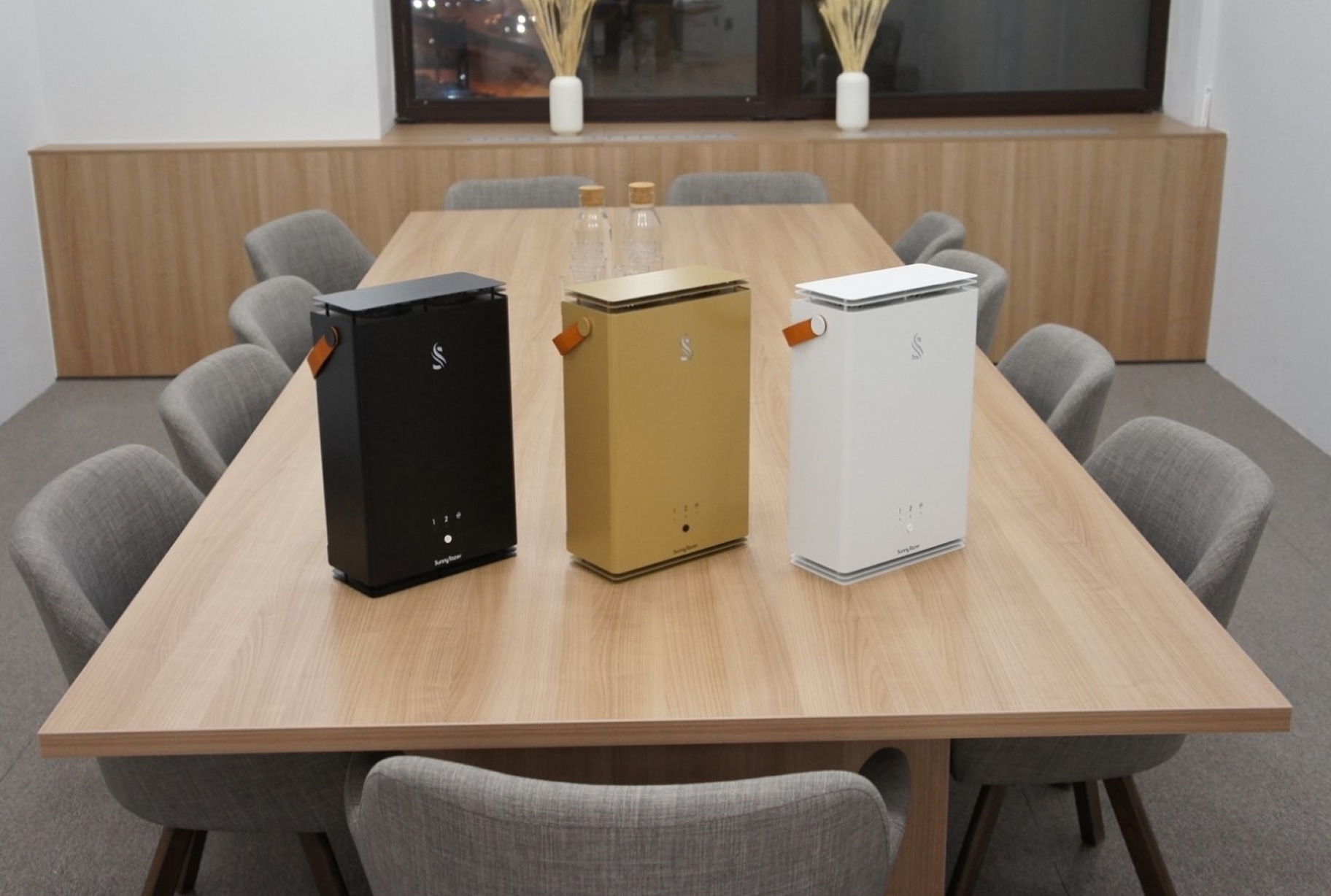 Air M in office
